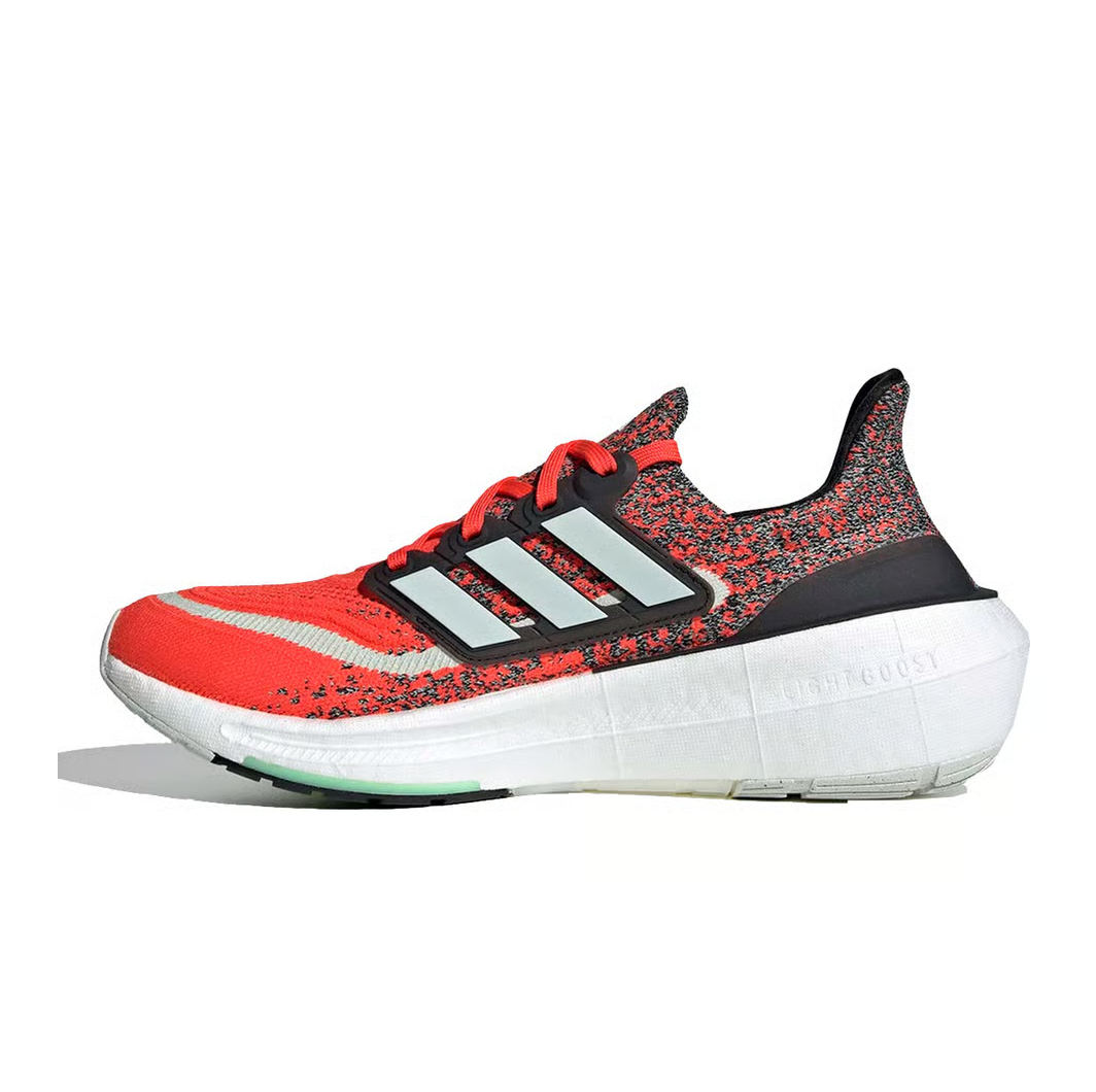 Tênis Adidas Ultraboost Light