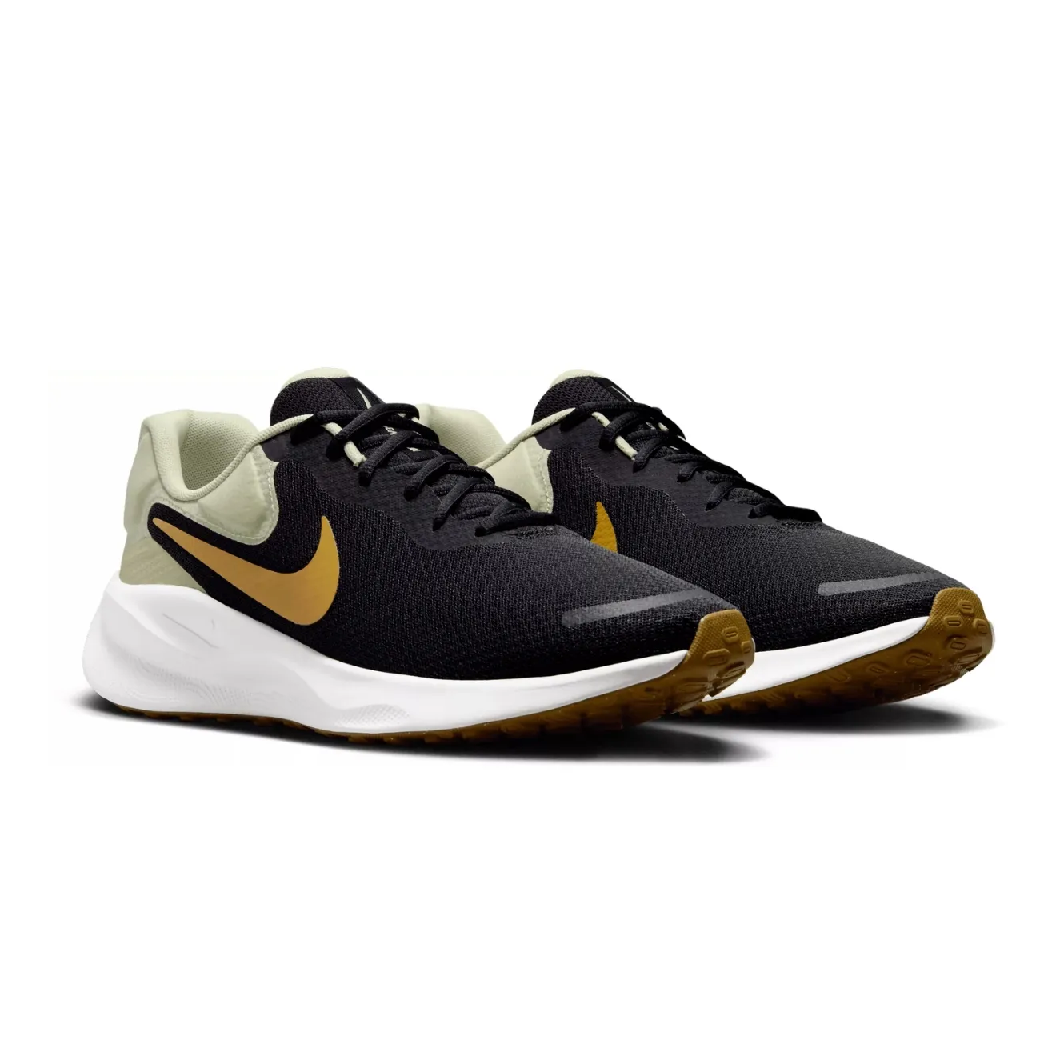 Tênis Nike Revolution 7