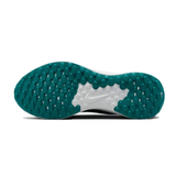 Tênis Nike Revolution 7