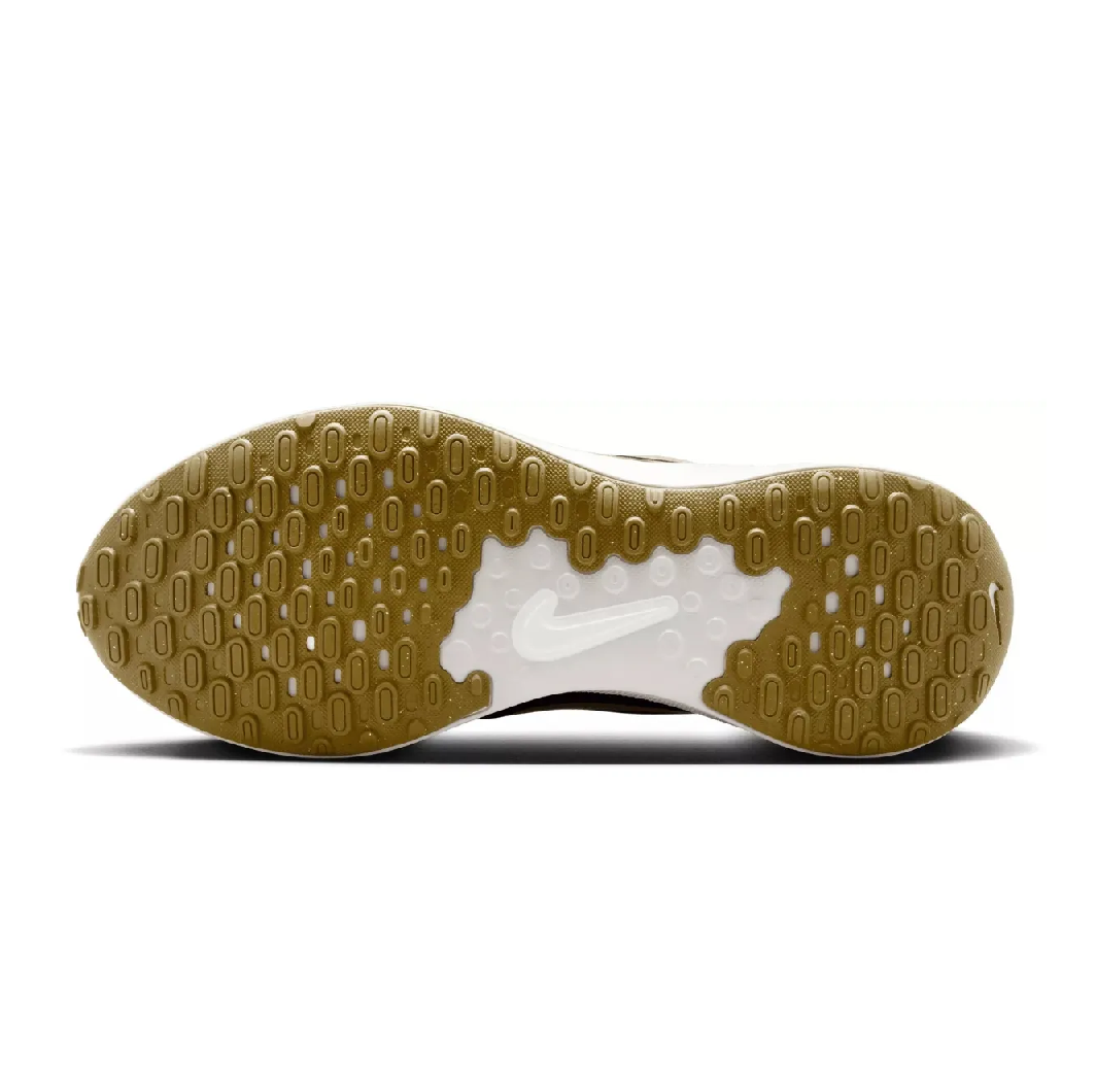 Tênis Nike Revolution 7