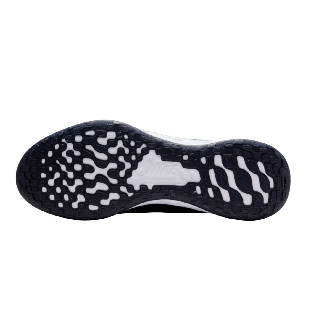 Tênis Nike Revolution 6