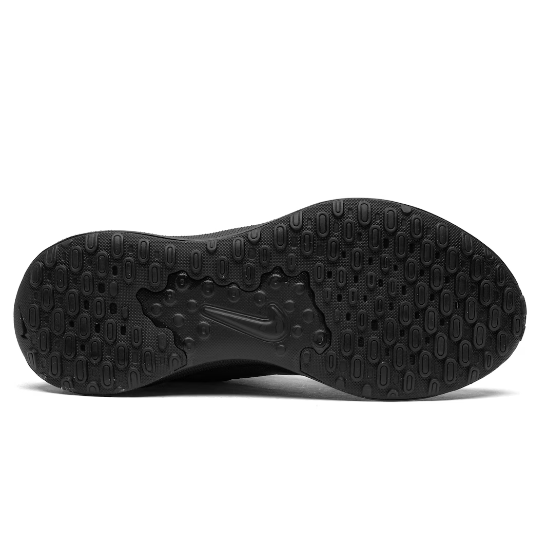 Tênis Nike Revolution 7