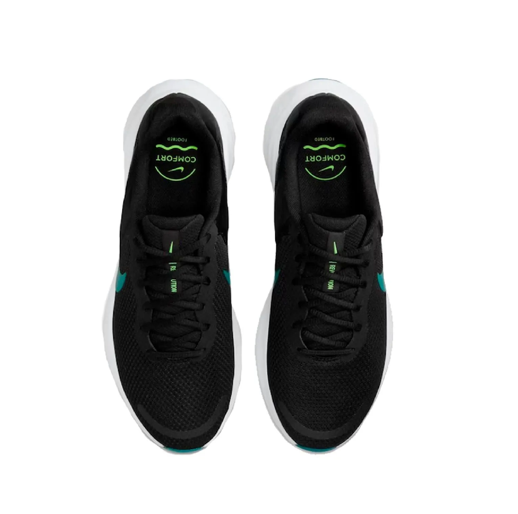 Tênis Nike Revolution 7