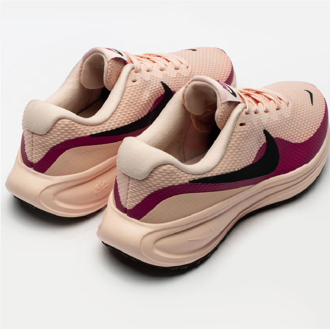 Tênis Feminino Nike Revolution 8