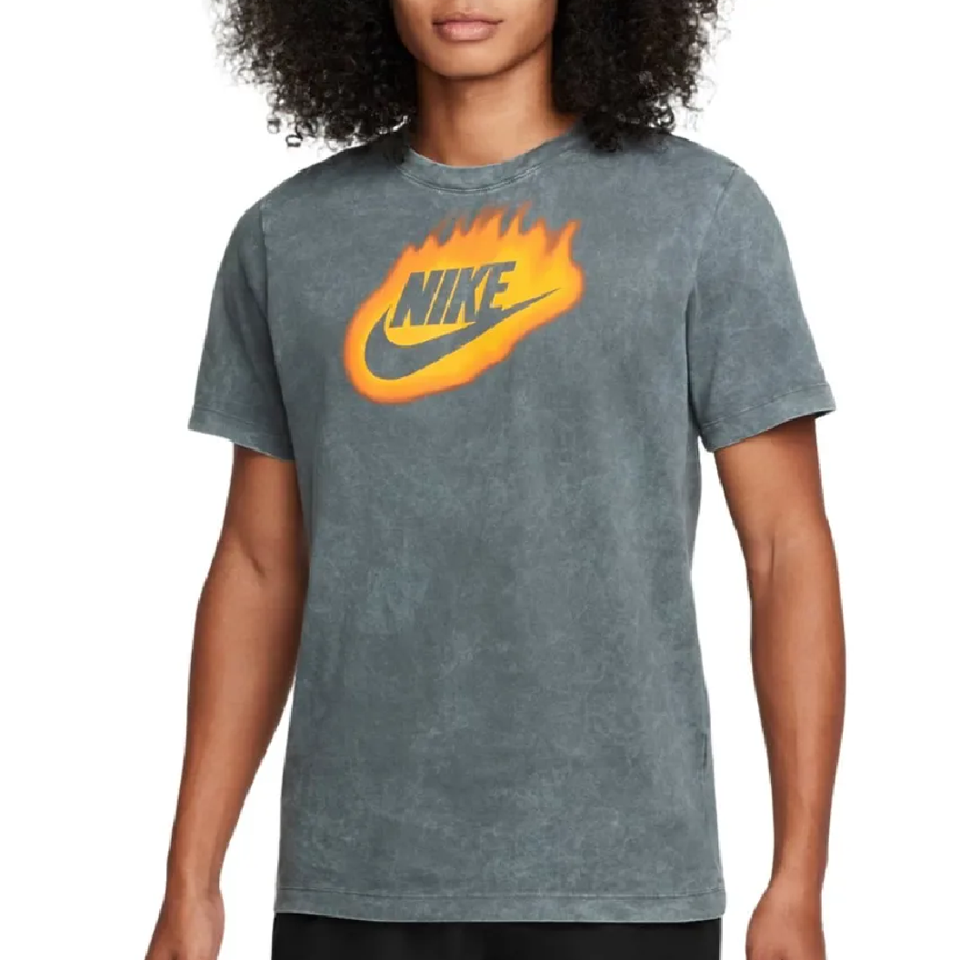 Camiseta Masculina Nike Sportswear DNA